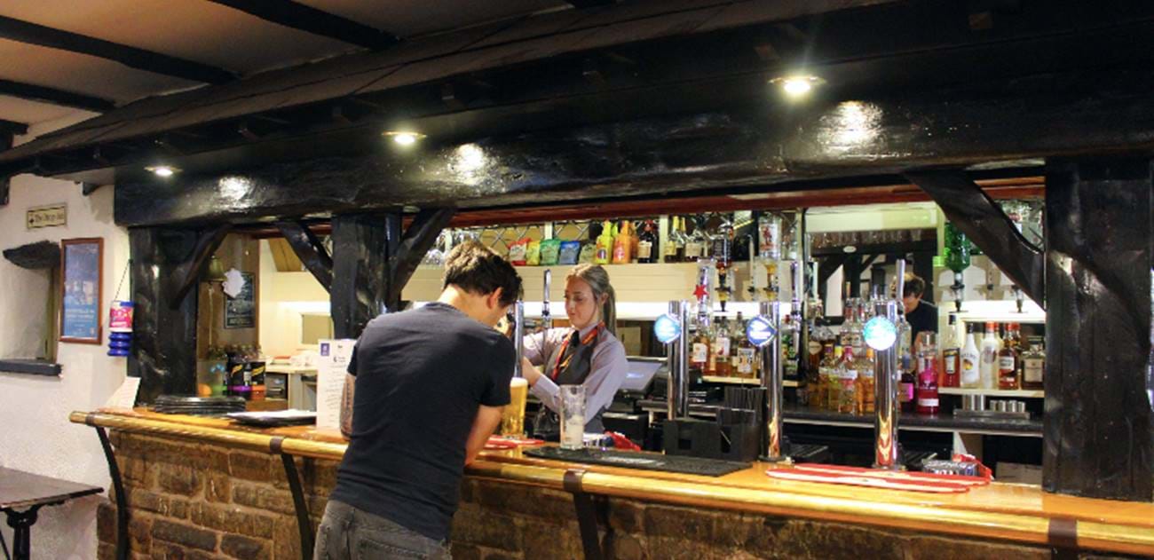 pub with guest drop inn